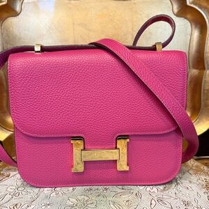 Mini Shoulder Bag in Fuchsia